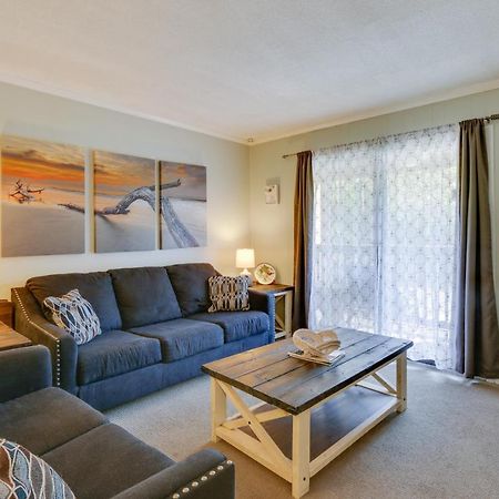 Hilton Head Island Condo - Walk To Pool And Beach! Екстериор снимка