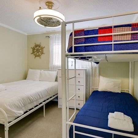 Hilton Head Island Condo - Walk To Pool And Beach! Екстериор снимка