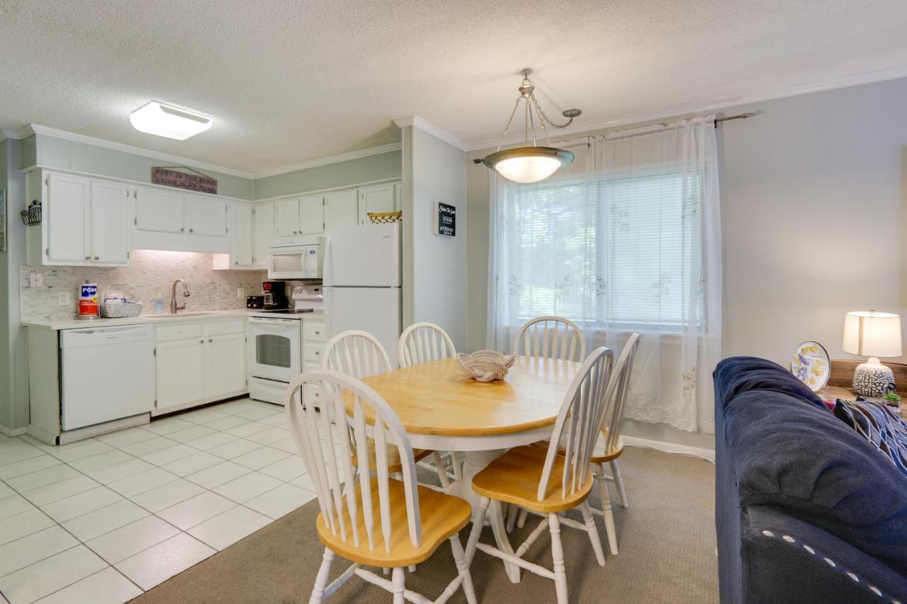 Hilton Head Island Condo - Walk To Pool And Beach! Екстериор снимка