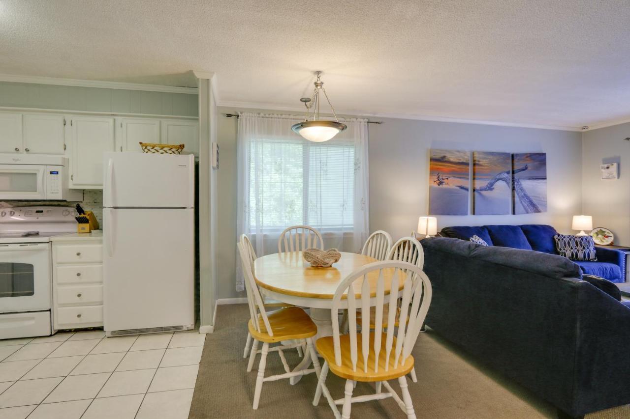 Hilton Head Island Condo - Walk To Pool And Beach! Екстериор снимка